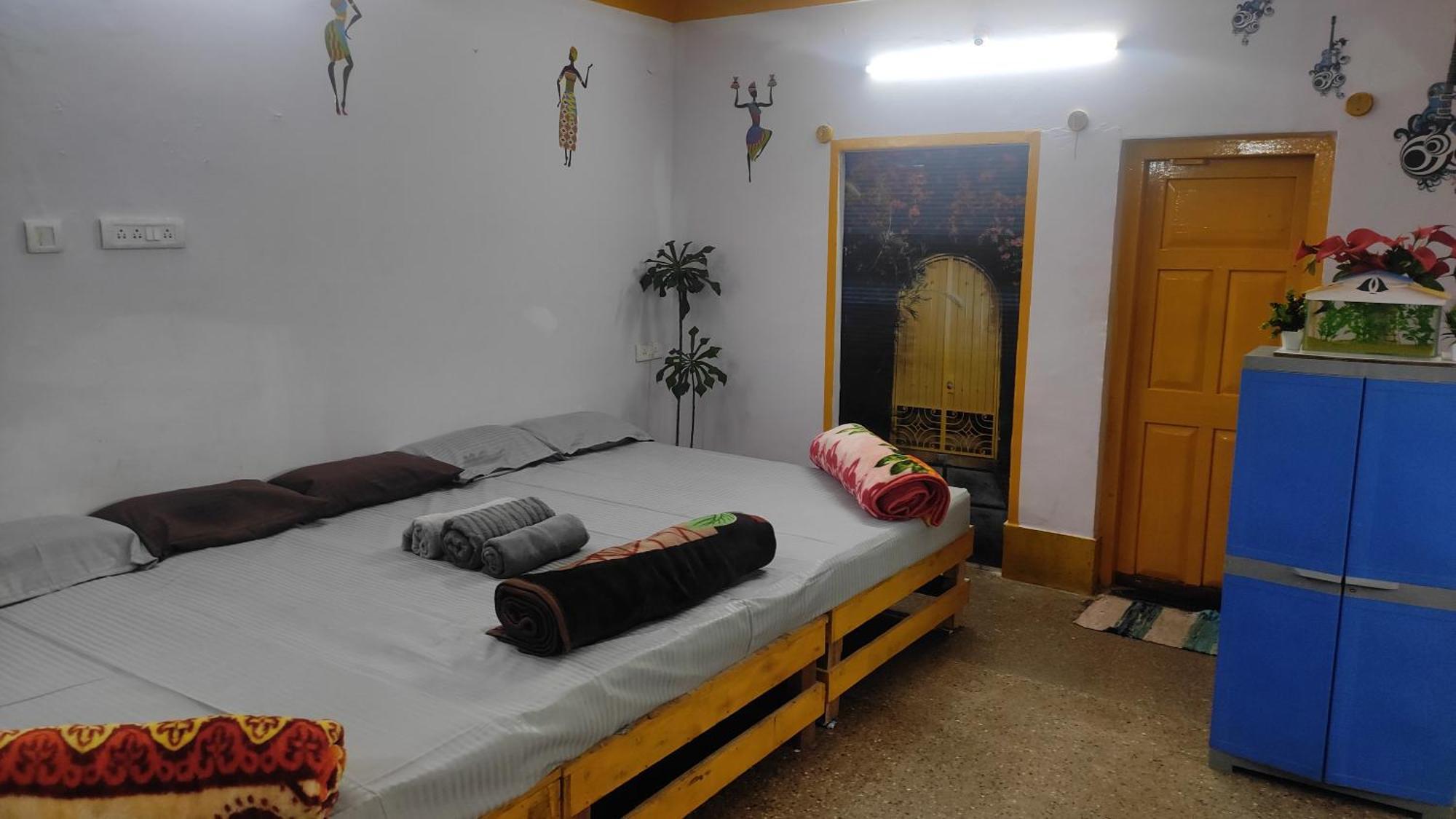 Adh Amilia Gardens Hotell Narasimharaja Puram Exteriör bild