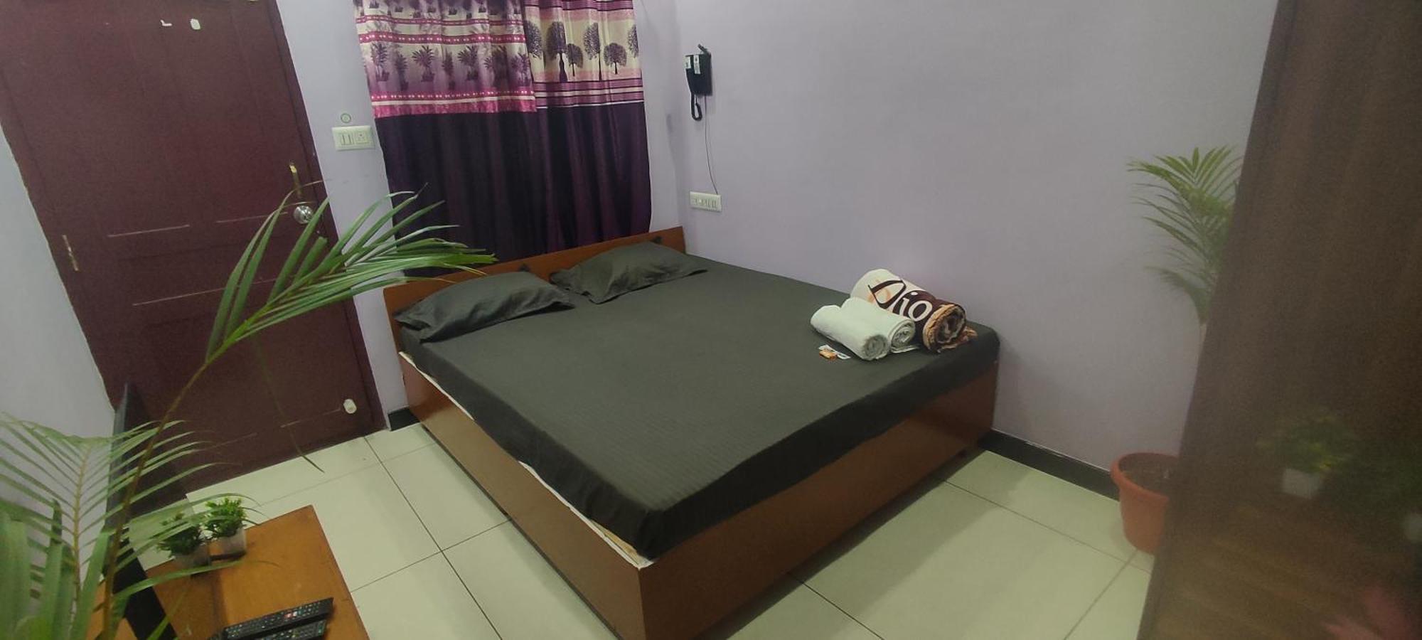 Adh Amilia Gardens Hotell Narasimharaja Puram Exteriör bild