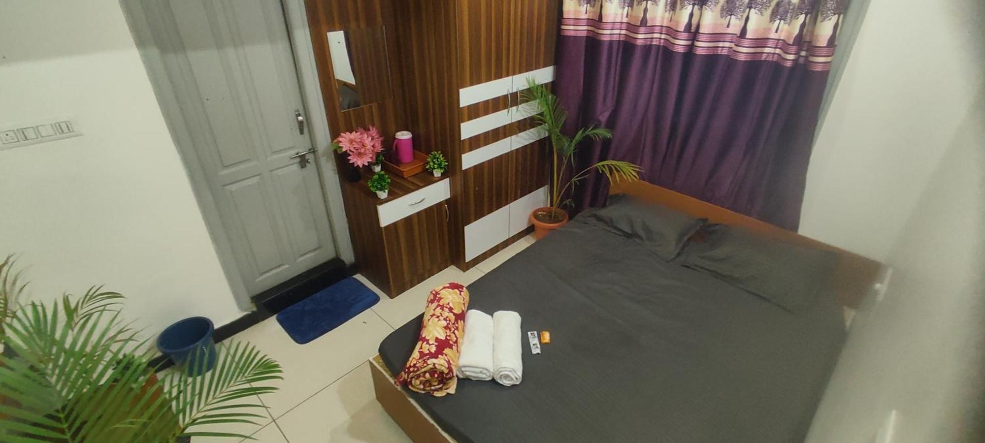 Adh Amilia Gardens Hotell Narasimharaja Puram Exteriör bild