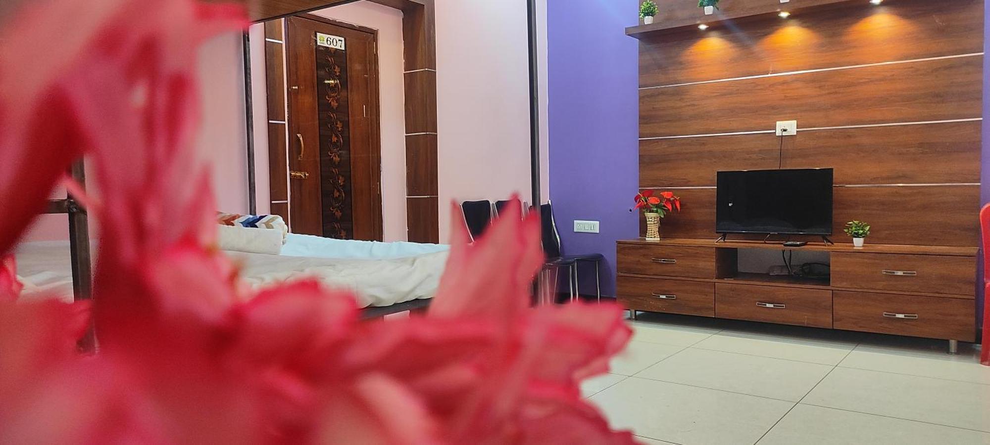 Adh Amilia Gardens Hotell Narasimharaja Puram Exteriör bild