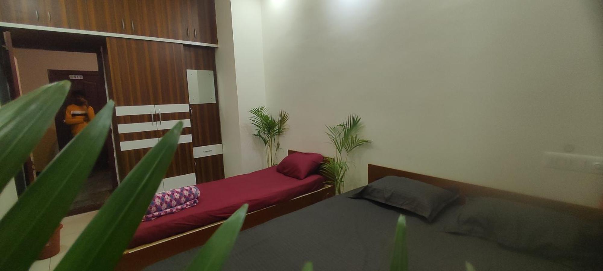 Adh Amilia Gardens Hotell Narasimharaja Puram Exteriör bild